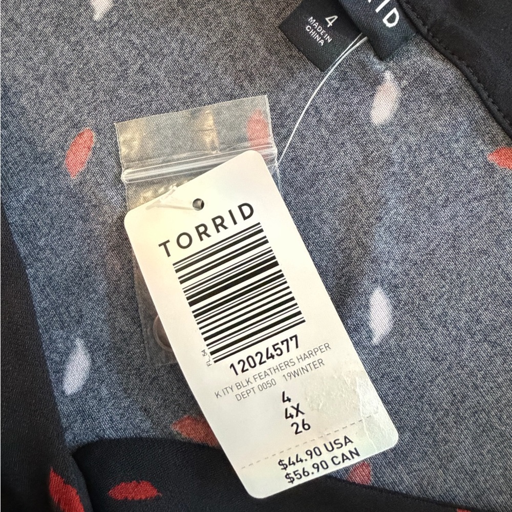 Torrid Gray and Black Feather Print Top